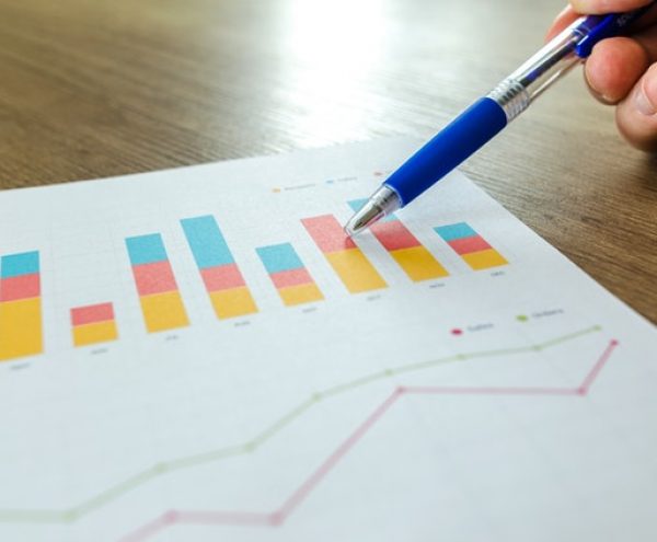 analytics-blur-chart-590020